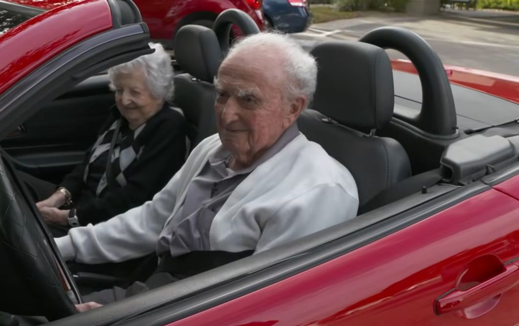 Koja starosna grupa izaziva više saobraćajnih nesreća – tinejdžeri ili starije osobe?